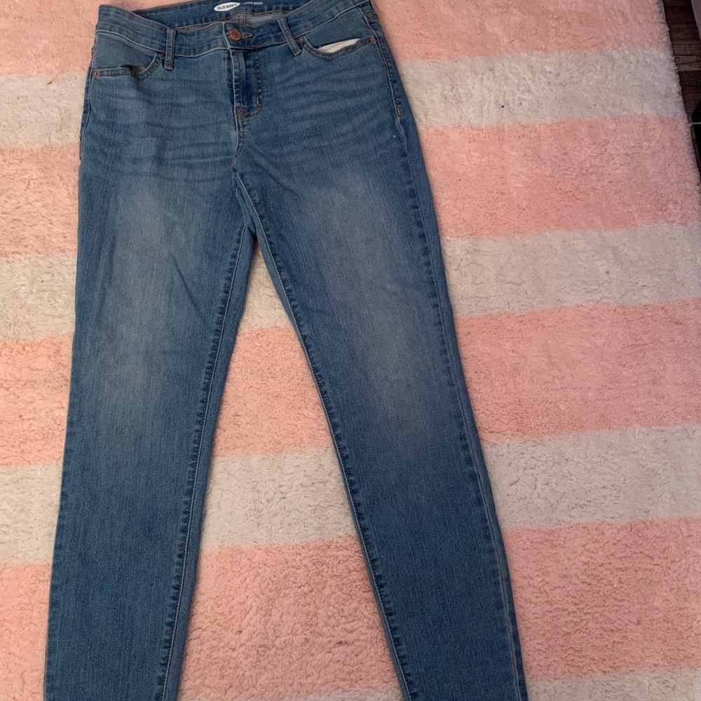 Old navy medium wash skinny jeans